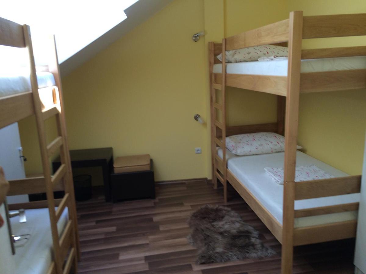 Hostel Jedvaj 克拉皮纳 外观 照片