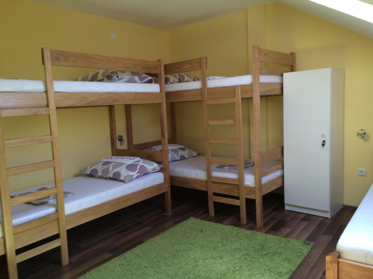 Hostel Jedvaj 克拉皮纳 外观 照片