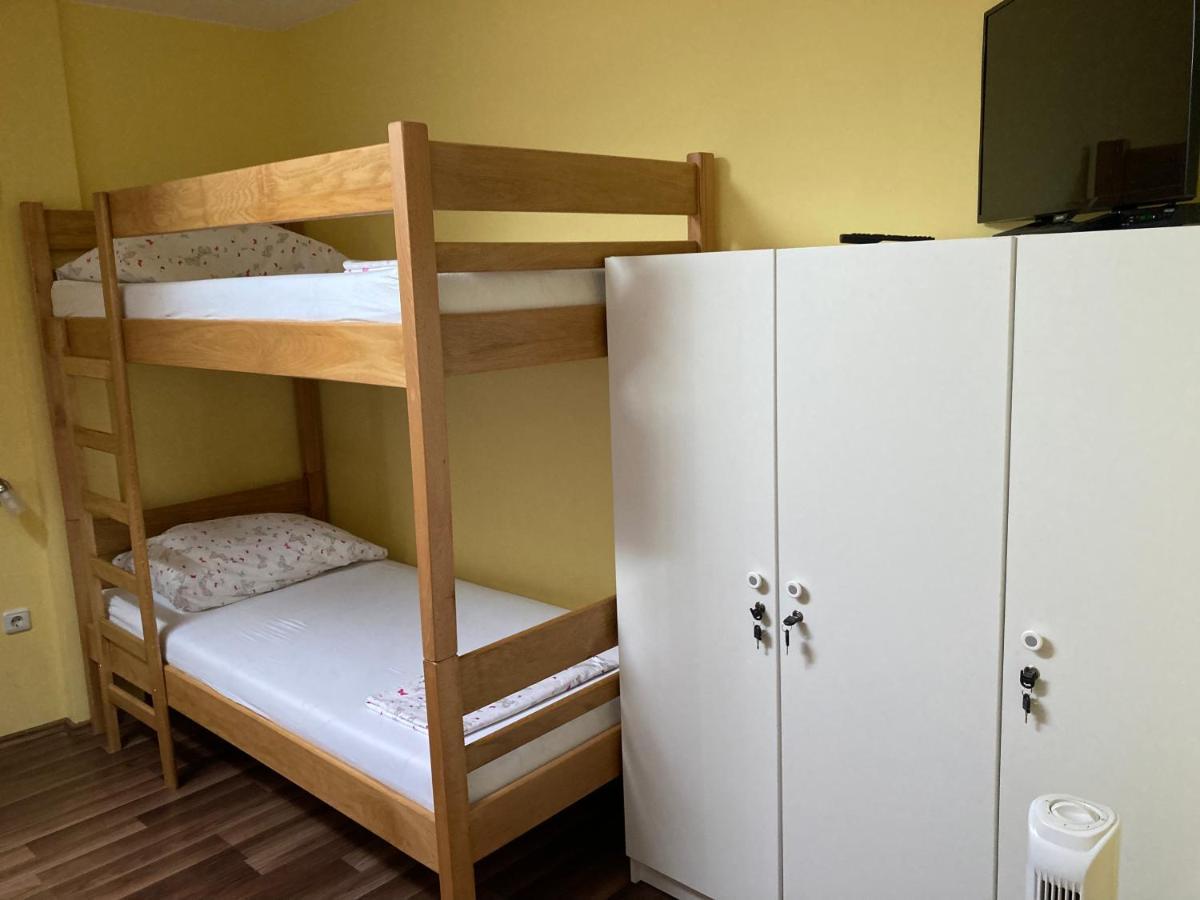 Hostel Jedvaj 克拉皮纳 外观 照片
